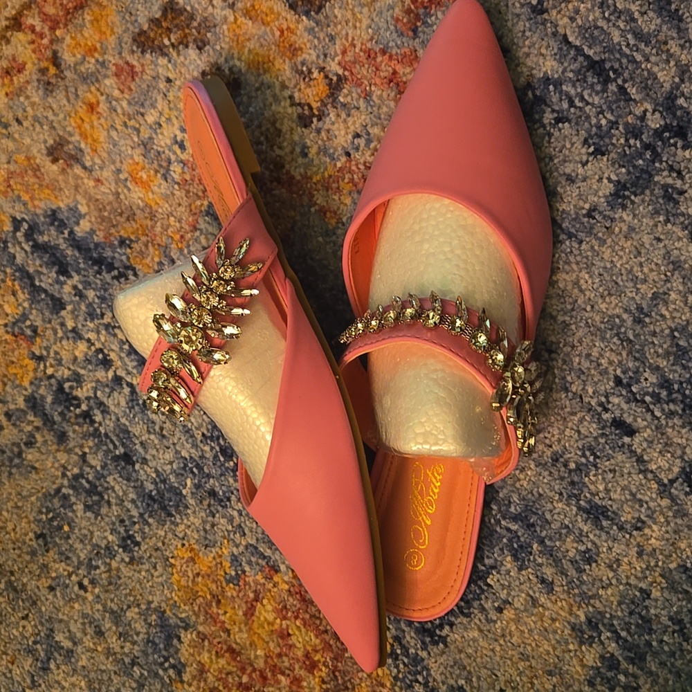 Elegant Pink Embellished Women's Pointed Toe Mules
